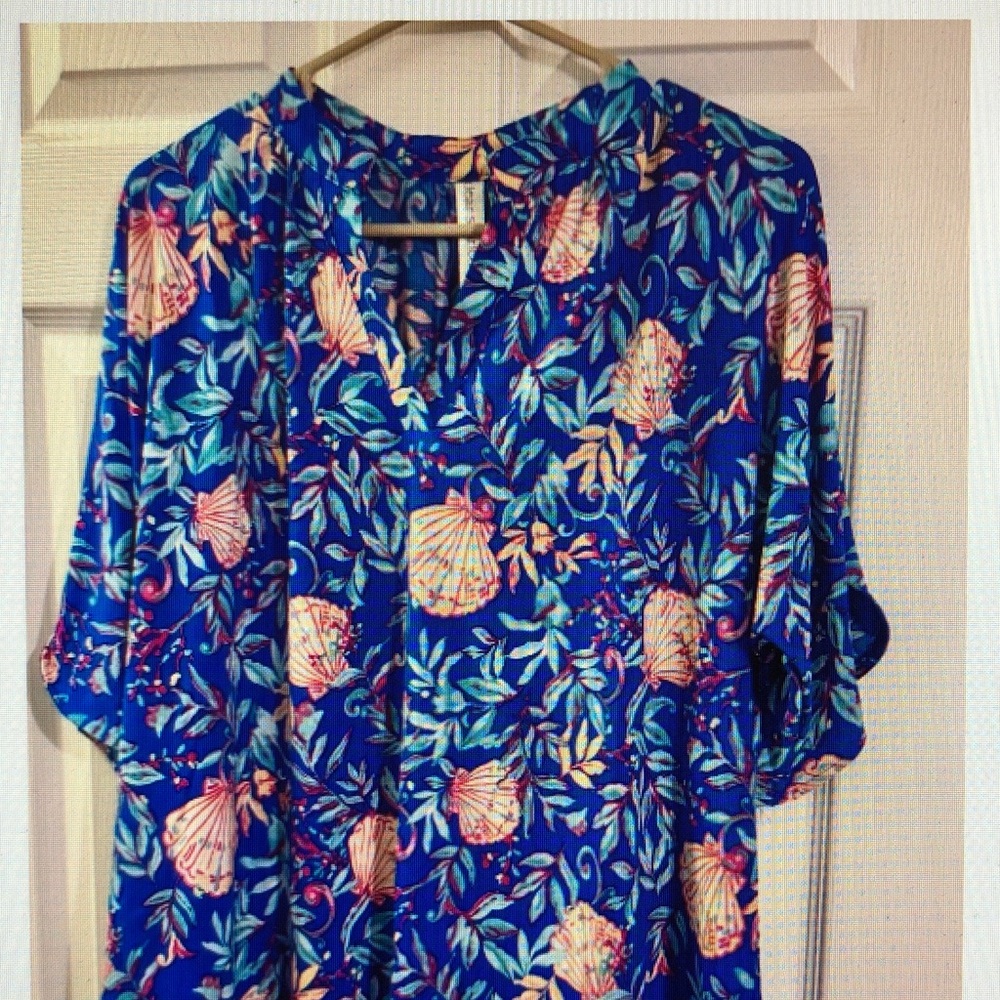 Vibrant Blue Floral Shell-Print Women's Blouse